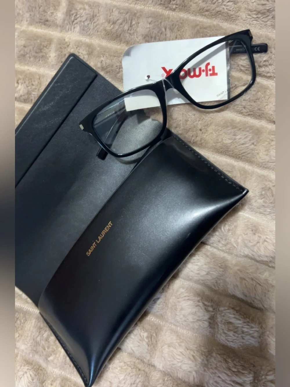 NWT Saint Laurent SL M84/J eyeglasses featuring a black frame & case